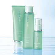 うるおす貯水スキンケア、感動やわ肌!アクアフォース