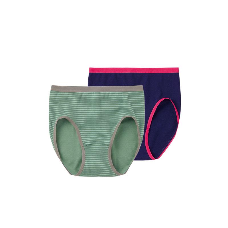 ［限定色］左から、カルムカーキ、ナイトフラミンゴです。