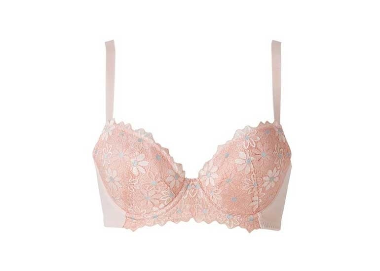 50代 年代別下着の選び方 大人の下着 レッスン ２ 読み物 日々をここちよく 化粧品 スキンケア 基礎化粧品の通販 オルビス公式オンラインショップ